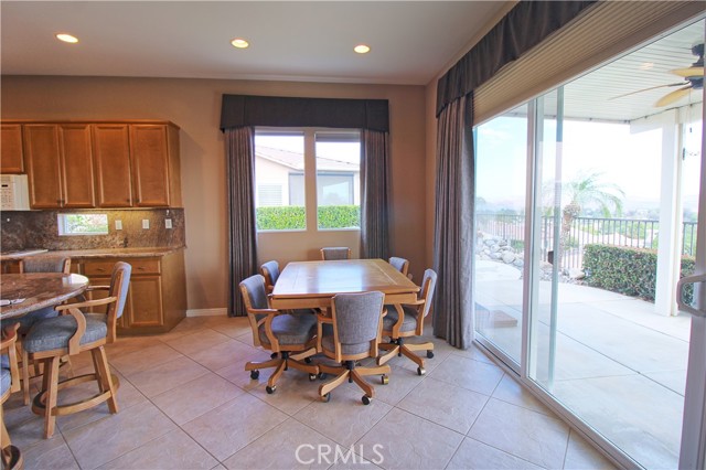 Detail Gallery Image 14 of 31 For 23952 Four Corners, Corona,  CA 92883 - 2 Beds | 2/1 Baths