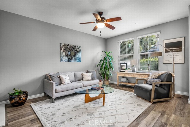 Detail Gallery Image 9 of 27 For 154 via Katrina, Newbury Park,  CA 91320 - 2 Beds | 2/1 Baths