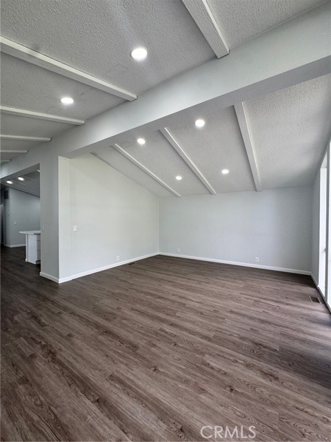 Detail Gallery Image 9 of 30 For 21214 Seep Willow Way #273,  Canyon Country,  CA 91351 - 2 Beds | 2 Baths