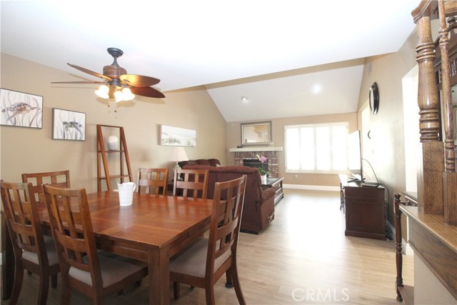 Detail Gallery Image 9 of 39 For 25215 Avenida Pacifica #44,  Lake Forest,  CA 92630 - 2 Beds | 2/1 Baths