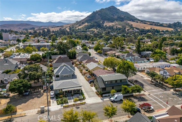 775 Toro Street, San Luis Obispo CA: https://media.crmls.org/medias/0165f1a3-4323-41b3-a447-43749ee00a6d.jpg