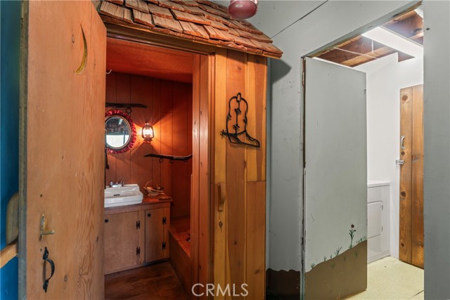 Detail Gallery Image 37 of 42 For 332 Wylerhorn Dr, Crestline,  CA 92325 - 4 Beds | 2/1 Baths