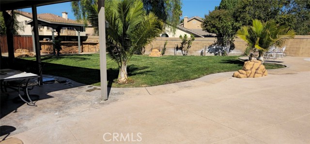 Detail Gallery Image 9 of 12 For 1940 Clemens Pl, San Jacinto,  CA 92583 - 5 Beds | 4 Baths