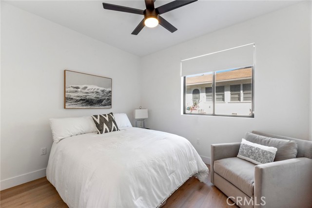 928 Juanita Avenue, Redondo Beach, California 90277, 4 Bedrooms Bedrooms, ,1 BathroomBathrooms,Residential,Sold,Juanita,SB21120693