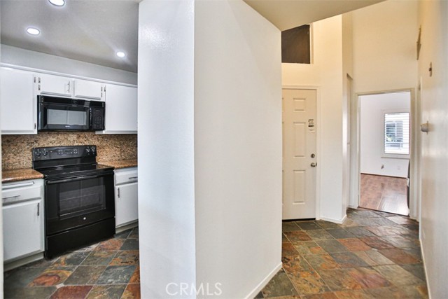 Detail Gallery Image 38 of 40 For 1200 Pacific Coast, Huntington Beach,  CA 92648 - 1 Beds | 1 Baths