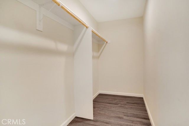 Detail Gallery Image 18 of 26 For 7635 Fallbrook Ave, West Hills,  CA 91304 - 4 Beds | 3 Baths