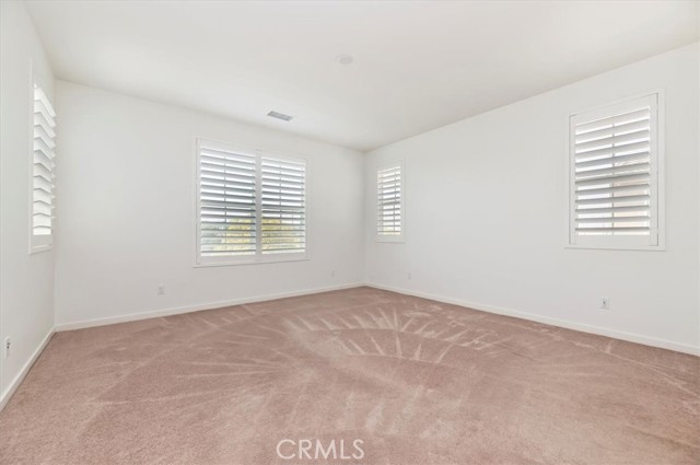 13893 La Pradera Way, Eastvale CA: https://media.crmls.org/medias/01688333-fe86-4e8d-8704-f47cfba1b378.jpg