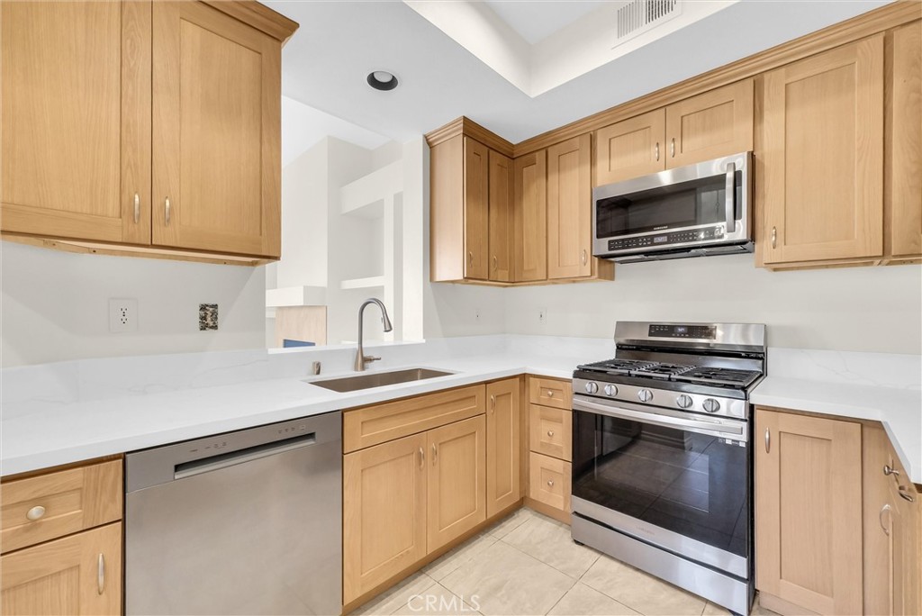 MLS #PW25278735 image #9