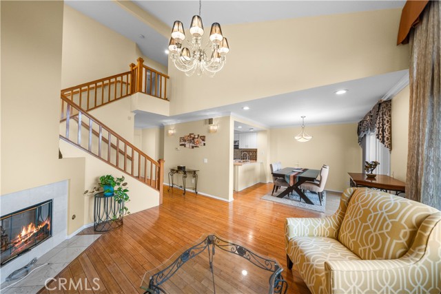 Detail Gallery Image 12 of 53 For 1813 Borrego, West Covina,  CA 91791 - 2 Beds | 3 Baths