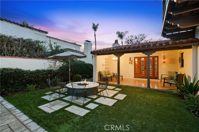 Detail Gallery Image 4 of 59 For 790 Santiago, Long Beach,  CA 90804 - 4 Beds | 4 Baths