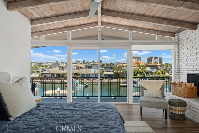 Detail Gallery Image 25 of 44 For 3810 Channel Pl, Newport Beach,  CA 92663 - 3 Beds | 2/1 Baths