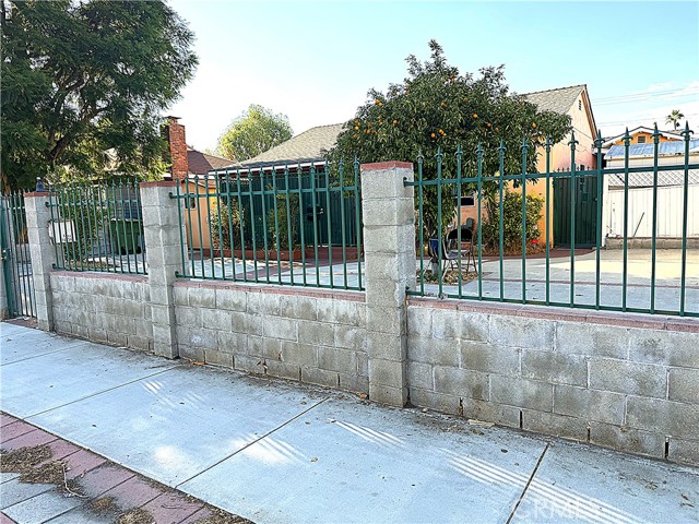 Detail Gallery Image 14 of 15 For 14054 Roscoe, Panorama City,  CA 91402 - – Beds | – Baths