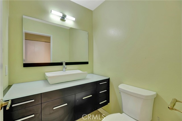 Detail Gallery Image 7 of 29 For 37 Glenhurst #21,  Irvine,  CA 92604 - 3 Beds | 2/1 Baths