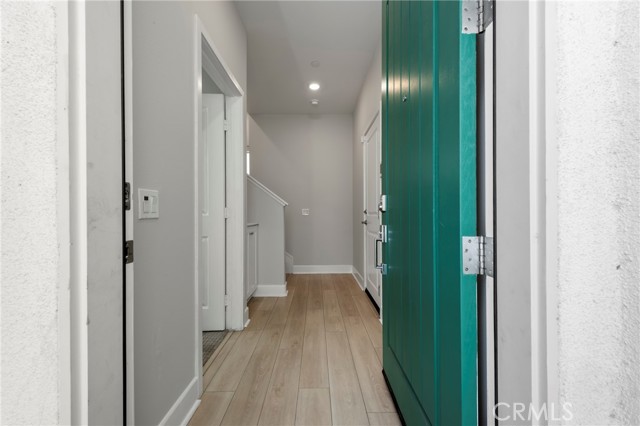 Front Image Thumbnail for CRSR26148446
