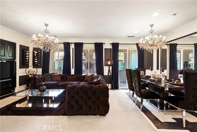 Front Image Thumbnail for CROC26062489