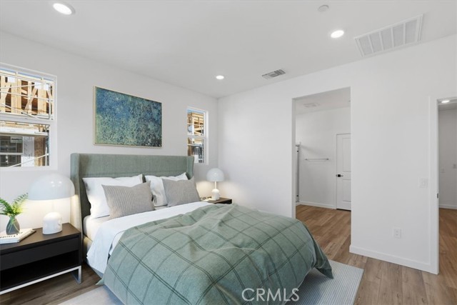 Detail Gallery Image 19 of 55 For 27321 Bear Creek Ln, Valencia,  CA 91381 - 4 Beds | 3/1 Baths