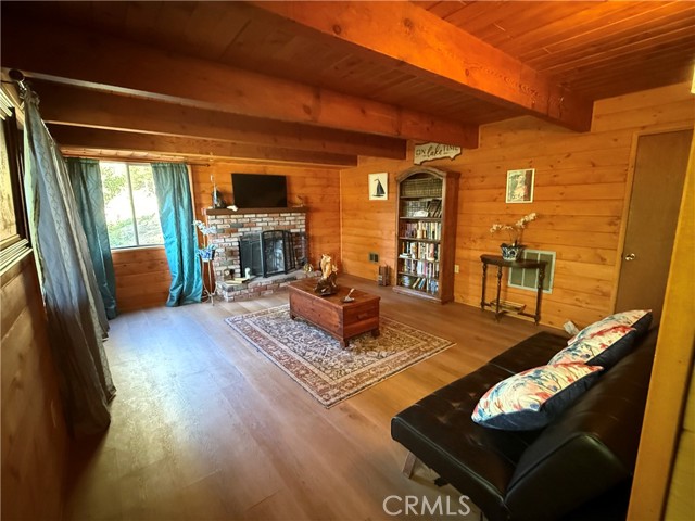 23764 Zuger Drive, Crestline, CA 92325