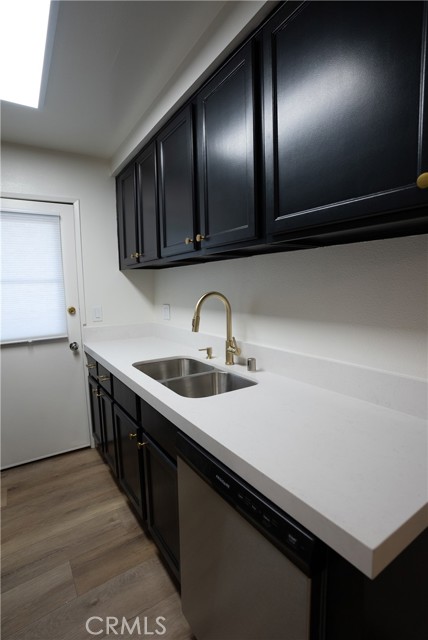 2057 Avenida Placida, 4 photo 8