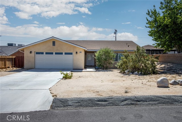 Detail Gallery Image 1 of 6 For 6649 Pine Spring Ave, Twentynine Palms,  CA 92277 - 3 Beds | 2 Baths