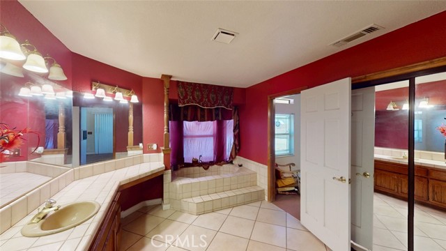 Detail Gallery Image 42 of 65 For 13889 Olathe Rd, Apple Valley,  CA 92307 - 5 Beds | 2/1 Baths