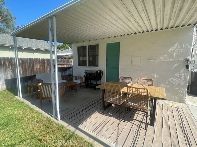 4586 Sunnyside Drive, Riverside CA: https://media.crmls.org/medias/017436c2-1380-401b-96b2-07231a27e7ce.jpg