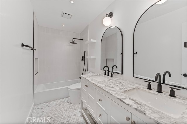 Detail Gallery Image 15 of 32 For 2623 Exposition, Los Angeles,  CA 90018 - 4 Beds | 3 Baths