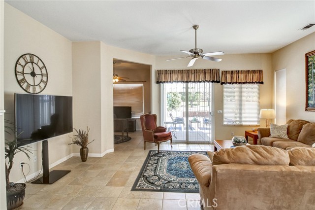 Detail Gallery Image 15 of 71 For 10788 Green Valley, Apple Valley,  CA 92308 - 2 Beds | 2 Baths