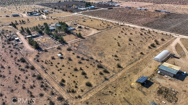 Detail Gallery Image 8 of 47 For 27002 via Seco St, Apple Valley,  CA 92308 - 4 Beds | 2 Baths