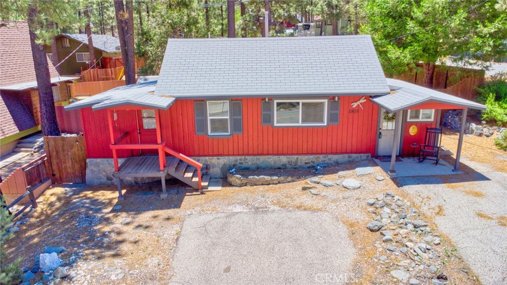 1815 Thrush Road