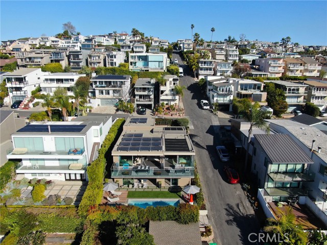 Detail Gallery Image 67 of 73 For 1088 Del Mar Ave, Laguna Beach,  CA 92651 - 4 Beds | 4/1 Baths