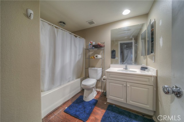 Detail Gallery Image 5 of 6 For 3039 Bearberry Ct, Perris,  CA 92571 - 3 Beds | 3/1 Baths