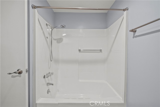 Detail Gallery Image 8 of 31 For 26847 Oak Branch Cir, Newhall,  CA 91321 - 2 Beds | 2 Baths