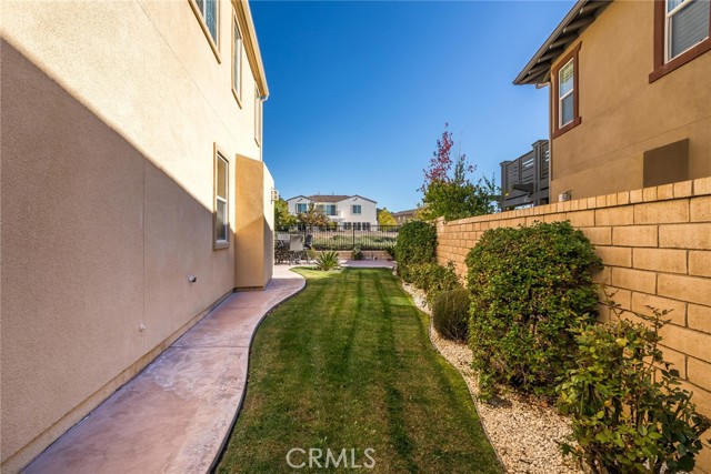 Detail Gallery Image 45 of 54 For 24824 Carbon, Valencia,  CA 91354 - 4 Beds | 3/1 Baths