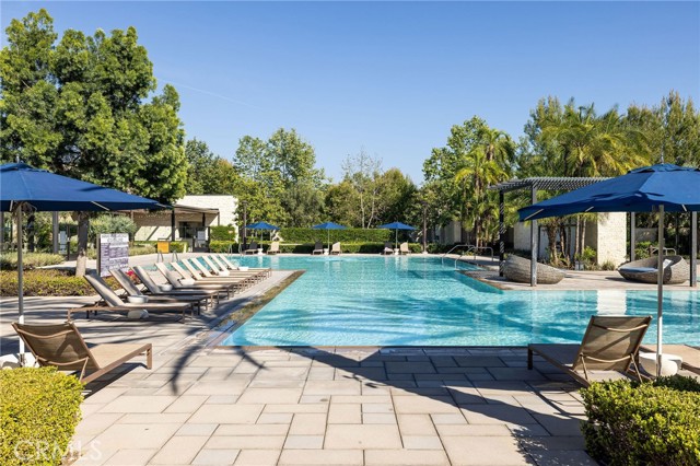 Detail Gallery Image 35 of 52 For 104 Interstellar, Irvine,  CA 92618 - 5 Beds | 5/1 Baths