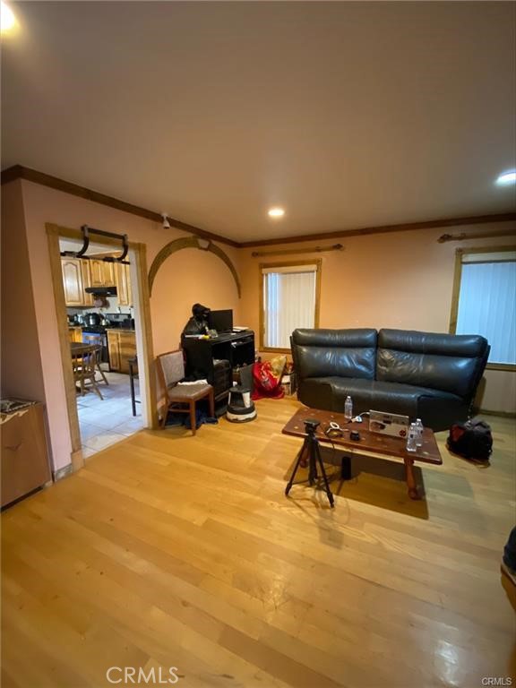 2823 Budau Avenue, Los Angeles CA: https://media.crmls.org/medias/0177a8b9-eead-4d65-9bab-6ff308da5a4b.jpg