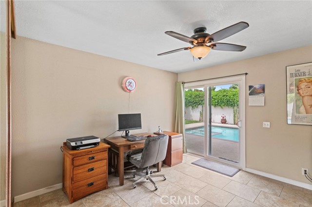 Detail Gallery Image 13 of 22 For 74300 Velardo Dr, Palm Desert,  CA 92260 - 4 Beds | 2 Baths