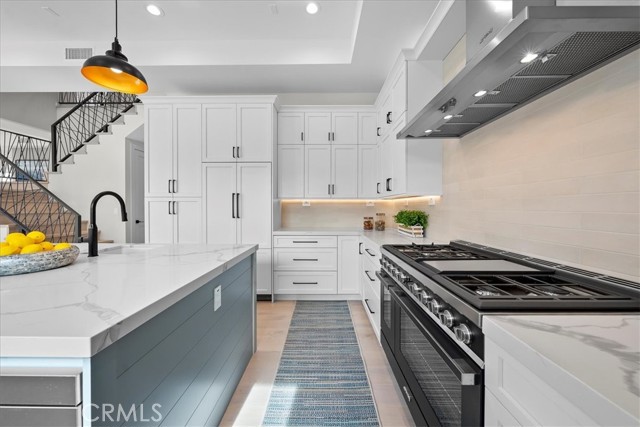 2606 MacKay Lane, Redondo Beach, California 90278, 5 Bedrooms Bedrooms, ,4 BathroomsBathrooms,Residential,Sold,MacKay,SB23014119