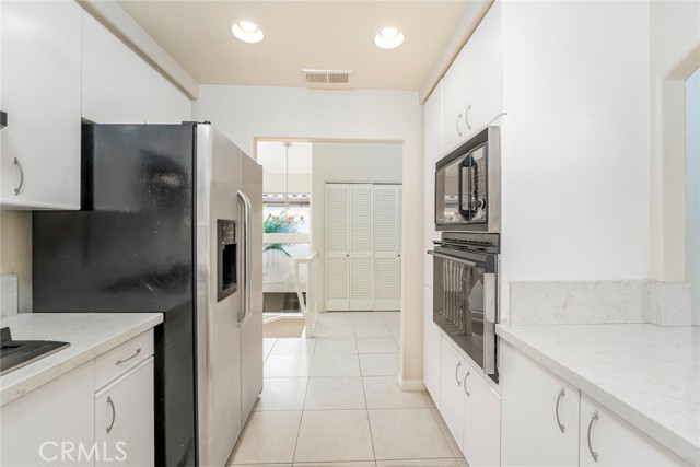 Detail Gallery Image 15 of 30 For 61 via Bacchus, Aliso Viejo,  CA 92656 - 2 Beds | 2 Baths