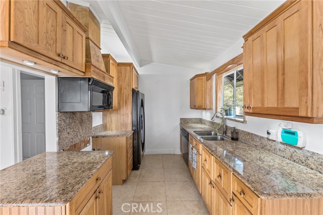 Detail Gallery Image 16 of 41 For 447 S Newton, Covina,  CA 91723 - 4 Beds | 2 Baths