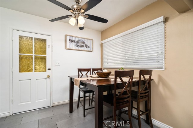 Detail Gallery Image 10 of 43 For 25459 33rd, San Bernardino,  CA 92404 - 3 Beds | 2 Baths