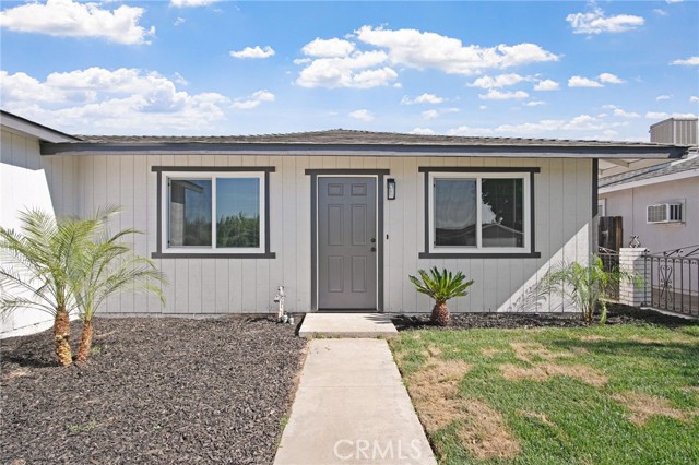 1757 Hickory Avenue, Livingston CA: https://media.crmls.org/medias/017be786-a31c-47ac-b3c7-9cb98dc05b79.jpg