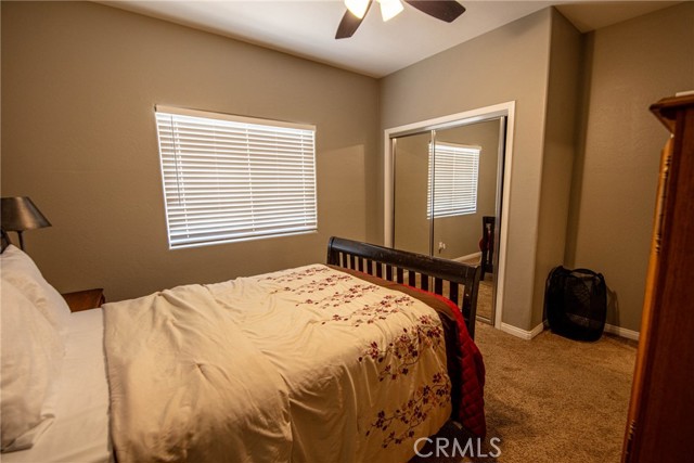 803 Mountain Park Drive, Bakersfield CA: https://media.crmls.org/medias/017caa33-316a-45b8-8463-79ef32bac13a.jpg