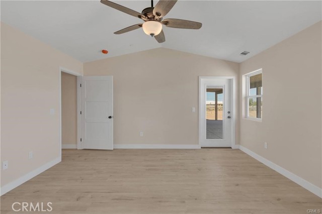 22530 Houston Street, Apple Valley CA: https://media.crmls.org/medias/017cb66d-3a16-4760-a7fc-ed8043022fe7.jpg
