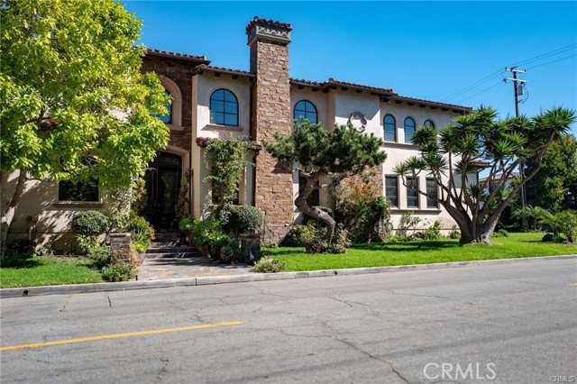 Detail Gallery Image 31 of 32 For 903 10th St, Manhattan Beach,  CA 90266 - 6 Beds | 7 Baths