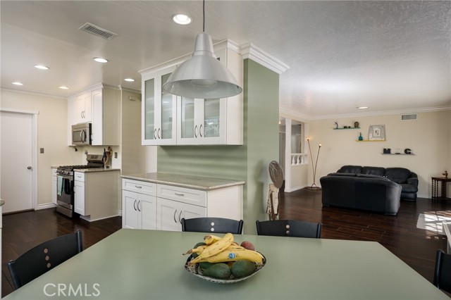 Detail Gallery Image 18 of 40 For 5022 Tasman, Huntington Beach,  CA 92649 - 3 Beds | 2 Baths