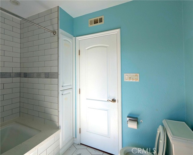 509 Cedar Crest Avenue, Claremont CA: https://media.crmls.org/medias/017d7e5f-cd5a-4382-be54-cd4aa3f88017.jpg