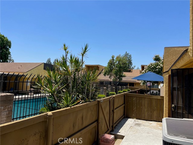 Image 2 for 435 W 9Th St #H2, Upland, CA 91786