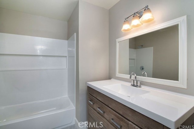Detail Gallery Image 20 of 25 For 1269 Paseo Dorado #27,  Fullerton,  CA 92833 - 2 Beds | 2/1 Baths