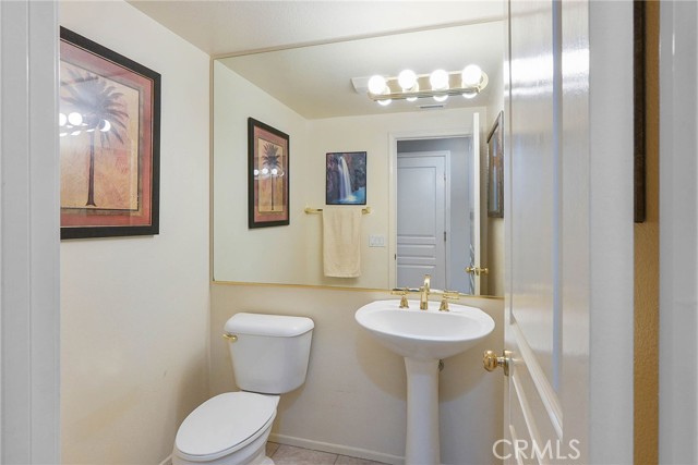 Detail Gallery Image 10 of 34 For 57 E Boulder Creek Rd, Simi Valley,  CA 93065 - 5 Beds | 4/1 Baths
