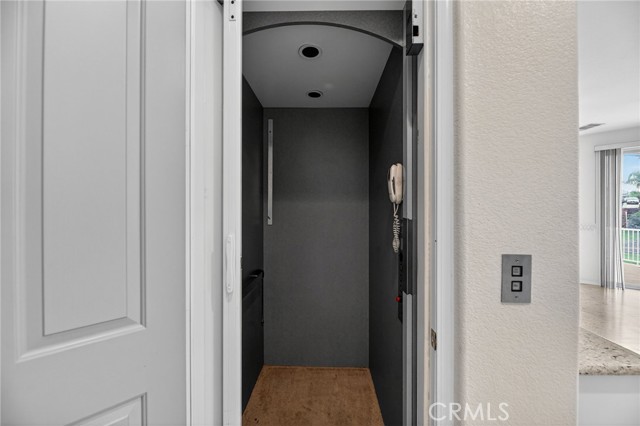 Detail Gallery Image 23 of 65 For 29886 Bahia Dr, Canyon Lake,  CA 92587 - 3 Beds | 2 Baths